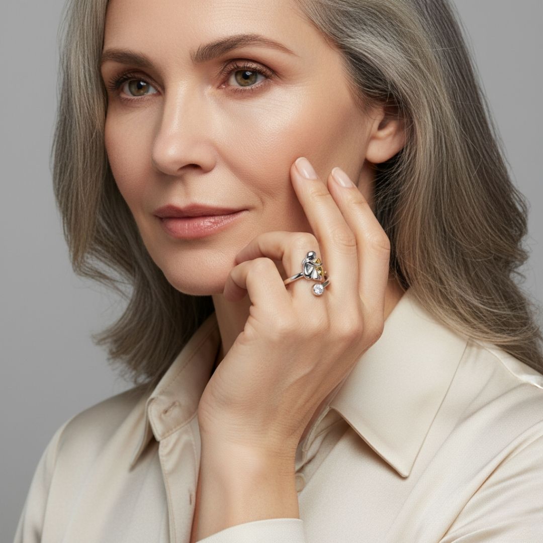 Rose™ | Anillo con icono de perro