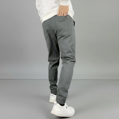 Noah | Joggers cargo slim elásticos