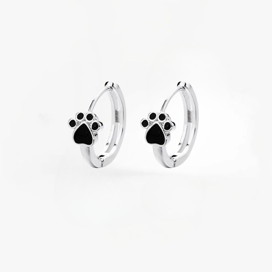 Tirsa™ | Black Heart Huggie Earrings