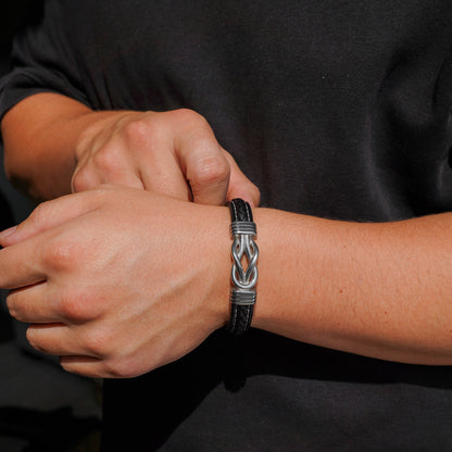 Pulsera de nudo infinito para hijo - Set de regalo con nombre grabado