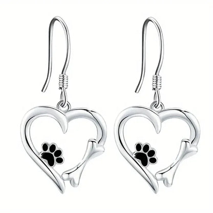 Brisia™ | Pendientes de plata con forma de corazón y huella