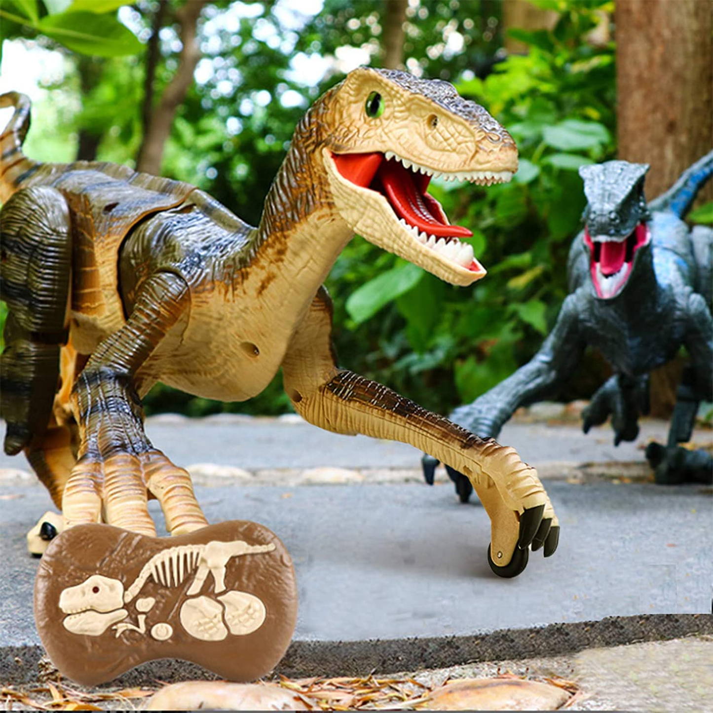 Los mejores regalos para niños en 2025: Dinosaurio realista a control remoto (envío gratis) 