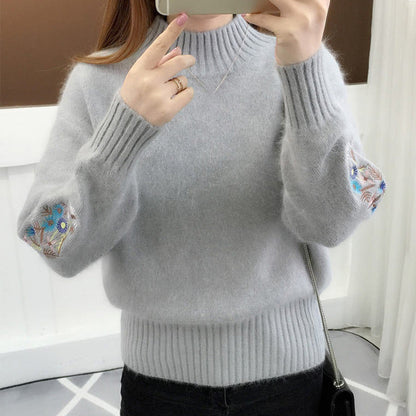 Cashmere Knitted Chunky Sweater with Floral Embroidery