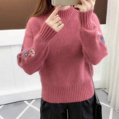 Cashmere Knitted Chunky Sweater with Floral Embroidery