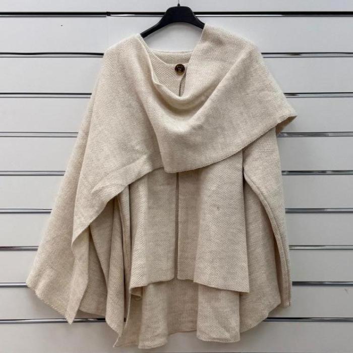 Elara | Knitted Cape with Integrated Scarf